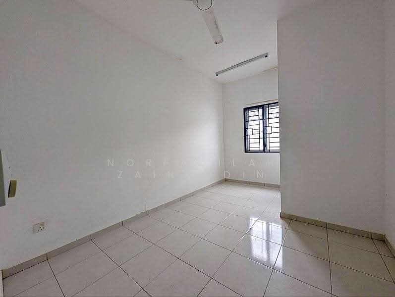 2-storey Terraced House for Sale in Kuala Selangor (Selangor) - NORFADILAH ZAINUDDIN - Interior - PropertyGuru.com.my