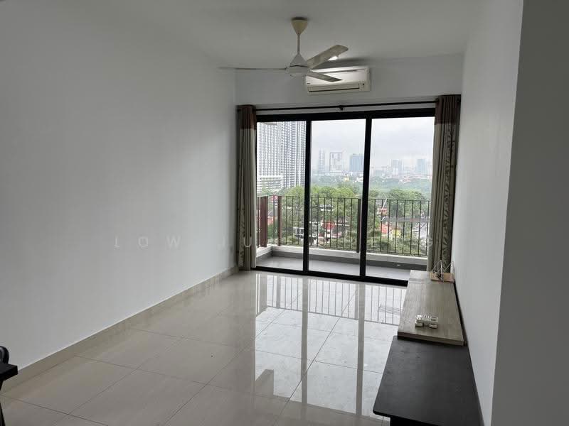 Kediaman Servis untuk Disewa di DEX Suites 2.0 (Tower B) @ Kiara East - Low Jun Sheng - Balcony - PropertyGuru.com.my