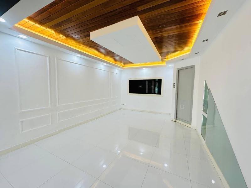 3-storey Terraced House for Sale in Selayang (Selangor) - Shafika Shahidin - Interior - PropertyGuru.com.my
