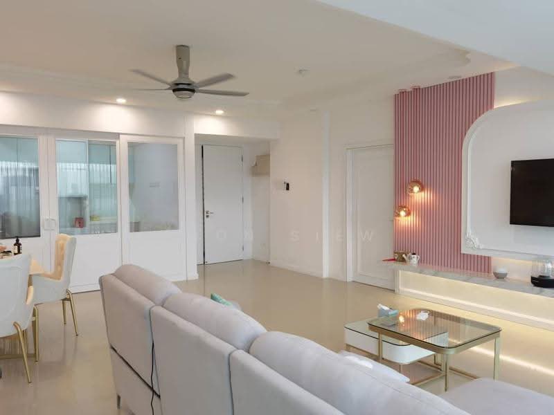 Kondominium untuk Dijual di The Uban Residence - Boon Siew - Living Room - PropertyGuru.com.my