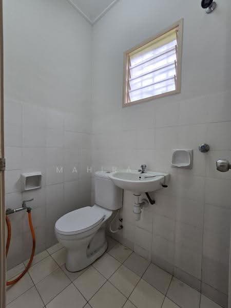 2-storey Terraced House for Sale in Bandar Bukit Mahkota (Bangi) - Mahirah . - PropertyGuru.com.my