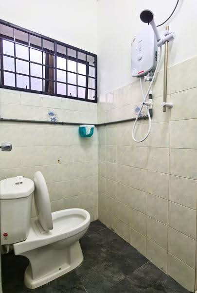 Rumah Teres 2.5-Tingkat untuk Disewa di Arena Kepayang Putra (Ipoh) - Amely Teng - Bathroom - PropertyGuru.com.my