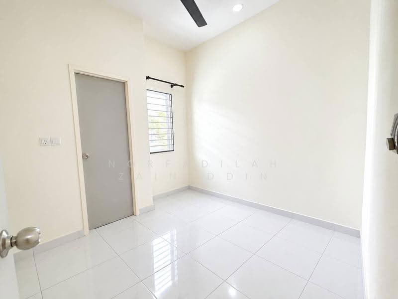 2-storey Terraced House for Sale in Saujana Utama (Puncak Alam) - NORFADILAH ZAINUDDIN - Interior - PropertyGuru.com.my