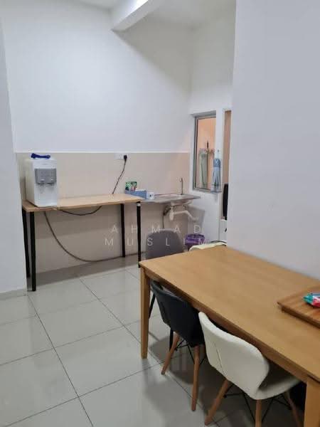 Service Residence for Rent at Savanna Executive Suite @ Southville City - Ahmad Muslim - Kitchen - PropertyGuru.com.my
