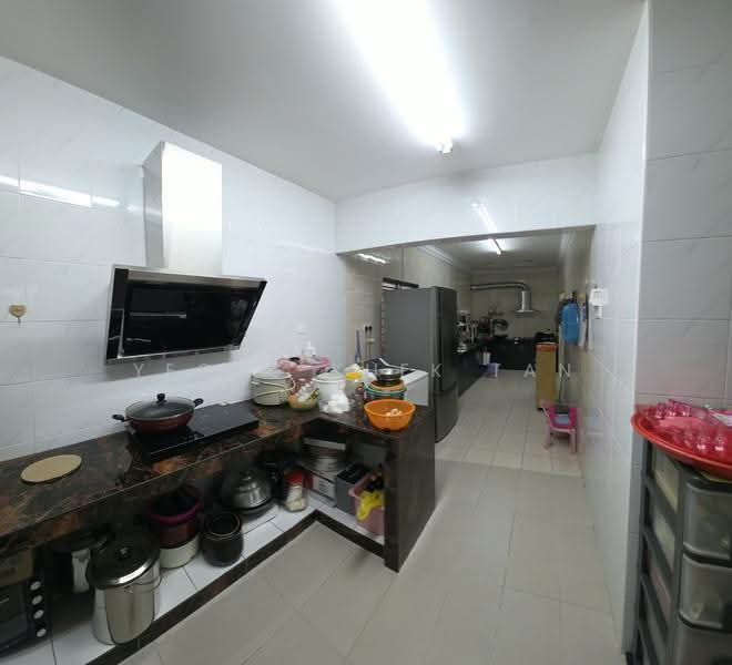 Semi-Detached House for Sale in Aman Perdana (Kapar) - Yeong Khek Tan - Kitchen - PropertyGuru.com.my