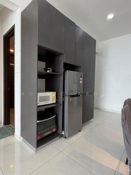 Kondominium untuk Disewa di Royal Strand @ Country Garden Danga Bay - Hong Charng Lee - Kitchen - PropertyGuru.com.my