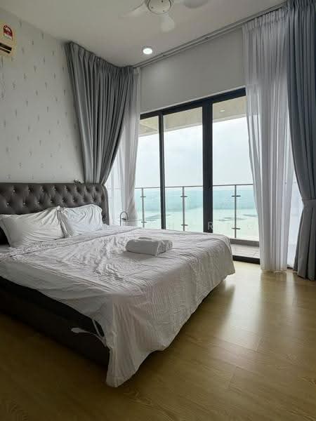 Kondominium untuk Disewa di Royal Strand @ Country Garden Danga Bay - Hong Charng Lee - Bedroom - PropertyGuru.com.my