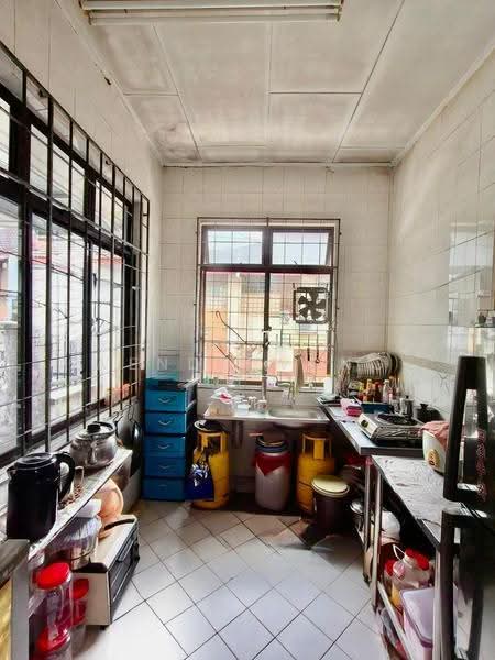 Rumah Teres 1-Tingkat untuk Dijual di Taman Daya (Johor Bahru) - Wendy Wong - Kitchen - PropertyGuru.com.my