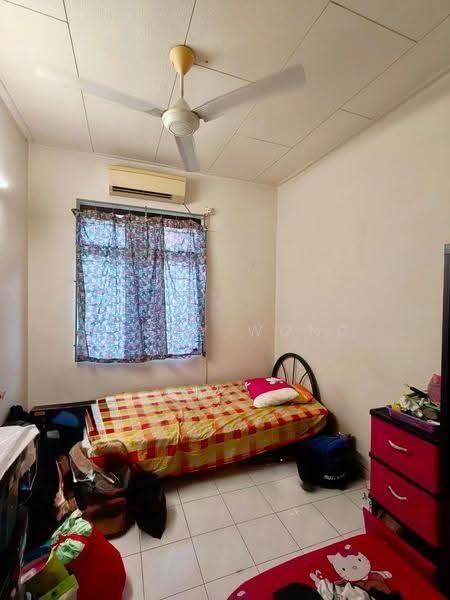 Rumah Teres 1-Tingkat untuk Dijual di Taman Daya (Johor Bahru) - Wendy Wong - Bedroom - PropertyGuru.com.my