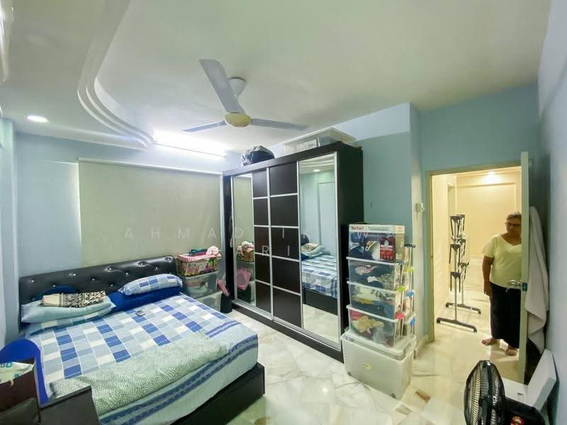 Pangsapuri untuk Dijual di Pangsapuri Seri Pinang - Ahmad Ikhwan Arif - Bedroom - PropertyGuru.com.my