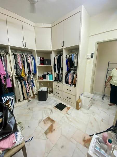 Pangsapuri untuk Dijual di Pangsapuri Seri Pinang - Ahmad Ikhwan Arif - Interior - PropertyGuru.com.my