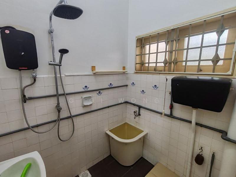 2-storey Terraced House for Sale in Taman Seri Wangsa (Batu Berendam) - Gigi Wong - PropertyGuru.com.my