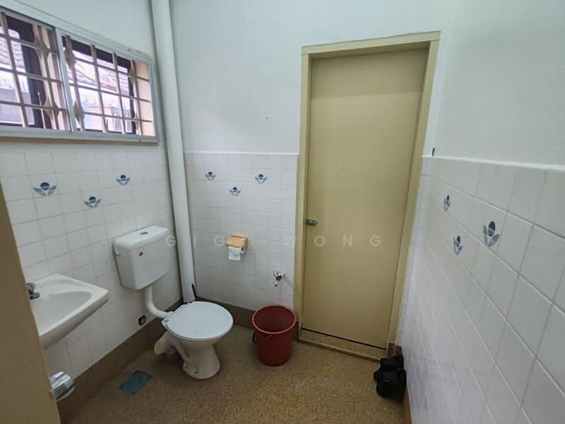 2-storey Terraced House for Sale in Taman Seri Wangsa (Batu Berendam) - Gigi Wong - PropertyGuru.com.my