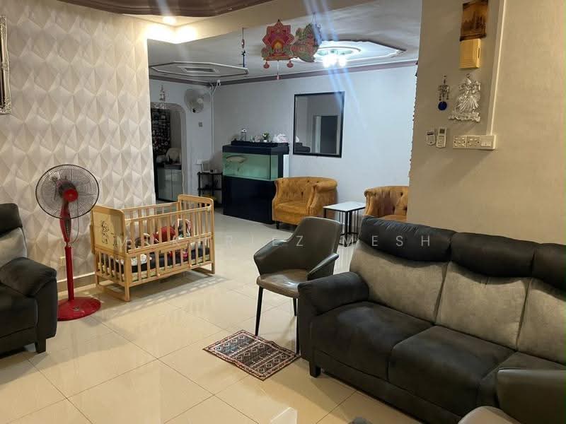 2-storey Terraced House for Sale in Taman Tampoi Utama (Johor Bahru) - Mukhriez Mesh - Living hall - PropertyGuru.com.my