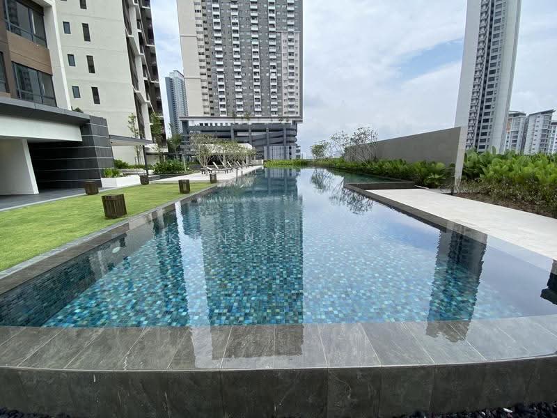 Pangsapuri untuk Disewa di Sfera - Kenny Lee - Pool - PropertyGuru.com.my