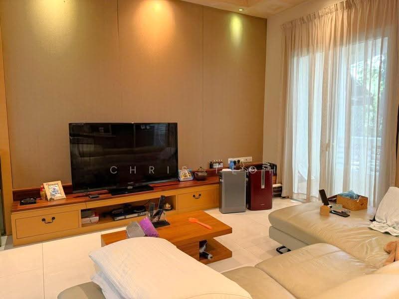 2.5-storey Terraced House for Sale in Tanjung Tokong (Penang) - Chris Teoh - Living Room - PropertyGuru.com.my
