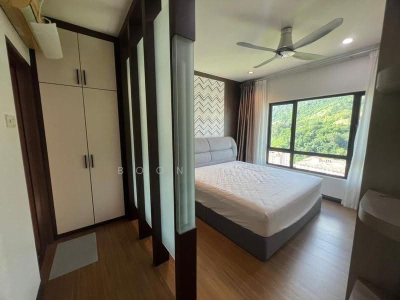 Kondominium untuk Dijual di Alpine Tower - Boon Siew - Bedroom - PropertyGuru.com.my