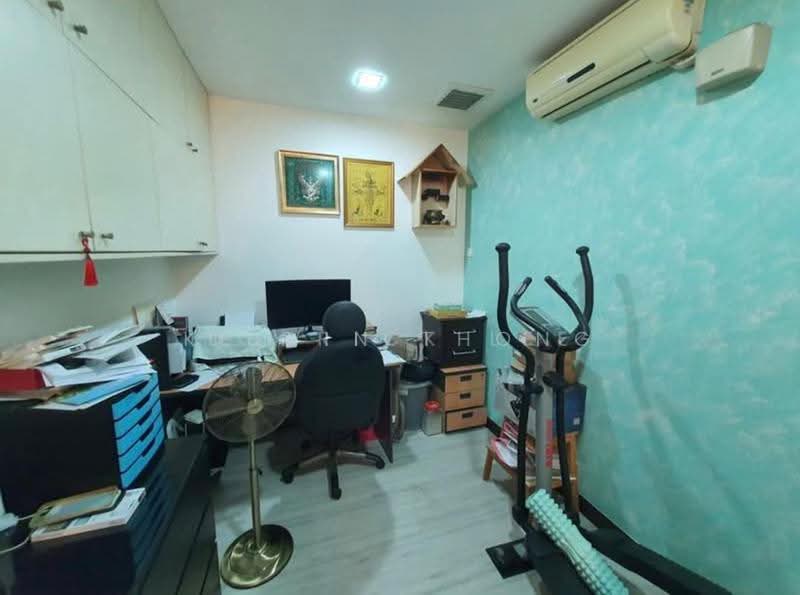 2-storey Terraced House for Sale in Usj 1 (Subang Jaya) - Kelvin Thong - Study - PropertyGuru.com.my