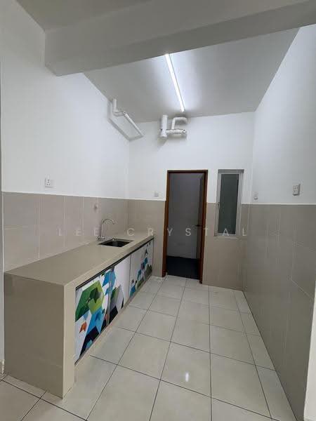 Service Residence for Rent at Ascotte Boulevard - Lee Crystal - Kitchen - PropertyGuru.com.my