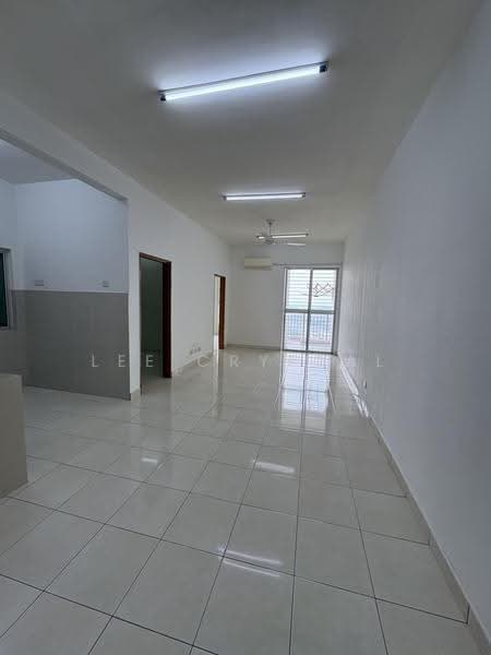 Service Residence for Rent at Ascotte Boulevard - Lee Crystal - Living Room - PropertyGuru.com.my