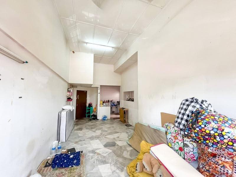 Pangsapuri untuk Dijual di Vista Seri Putra - Ahmad Ikhwan Arif - Interior - PropertyGuru.com.my