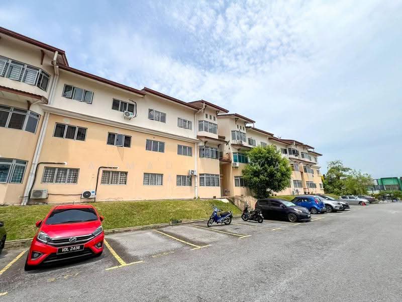 Pangsapuri untuk Dijual di Vista Seri Putra - Ahmad Ikhwan Arif - Exterior - PropertyGuru.com.my