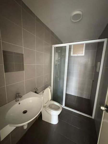Kediaman Servis untuk Disewa di Savanna Executive Suite @ Southville City - Lee Crystal - PropertyGuru.com.my