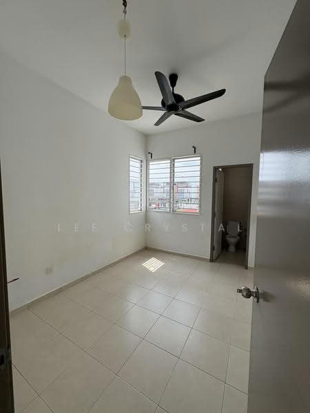 2-storey Terraced House for Rent in Setia Ecohill (Semenyih) - Lee Crystal - Interior - PropertyGuru.com.my