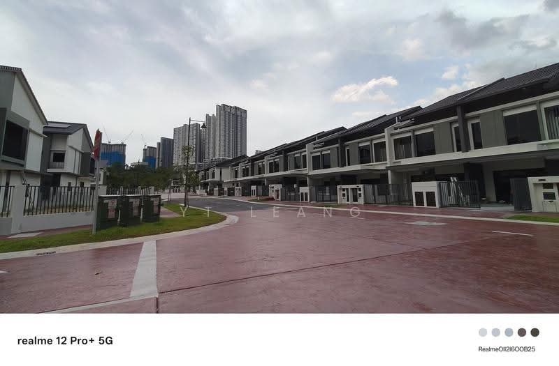 Rumah Teres 2-Tingkat untuk Dijual di Bandar Kinrara Seksyen 8 (Bandar Kinrara) - YT Leang - Exterior - PropertyGuru.com.my