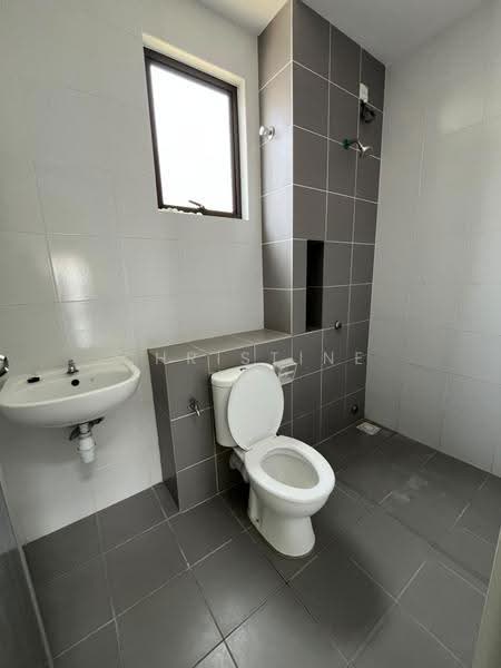 Terraced House for Sale in Eco Grandeur (Puncak Alam) - Christine Tan - Bathroom - PropertyGuru.com.my