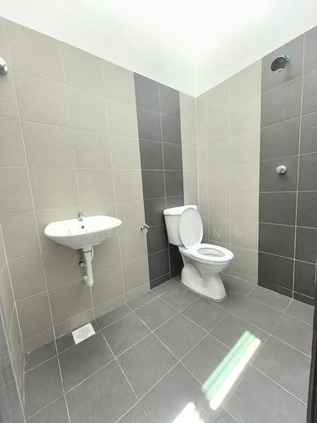 Rumah Teres 1-Tingkat untuk Disewa di Ipoh (Perak) - Amely Teng - Bathroom - PropertyGuru.com.my