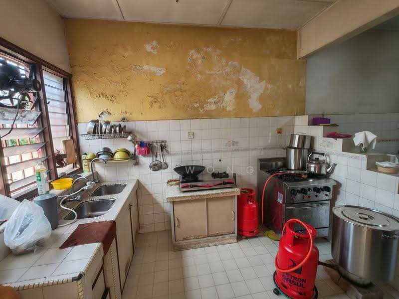 2-storey Terraced House for Sale in Taman Overseas Union (Taman Oug) (Jalan Klang Lama (Old Klang Road)) - KC Wong - Kitchen - PropertyGuru.com.my