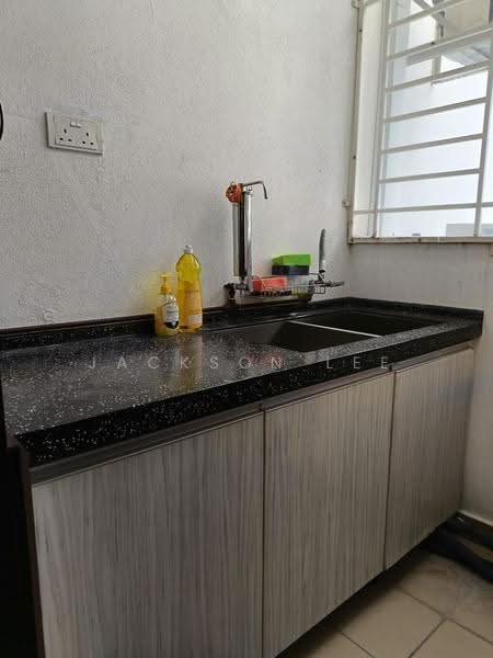 Kondominium untuk Disewa di Gardenview Residences - Jackson Lee - Kitchen - PropertyGuru.com.my