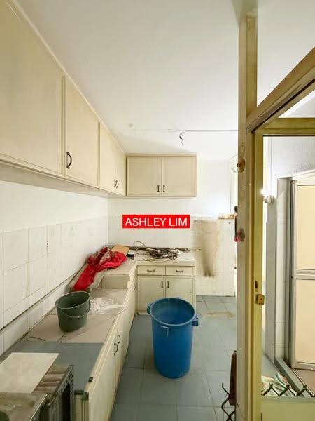 Rumah Flat untuk Dijual di Taman Tun Sardon - Ashley Lim - Kitchen - PropertyGuru.com.my