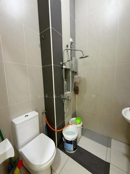 Cluster House for Sale in Taman Mount Austin (Tebrau) - Suenn Low - Bathroom - PropertyGuru.com.my