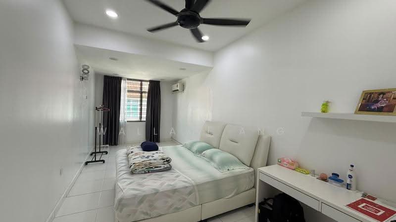 2-storey Terraced House for Sale in Taman Mutiara Utama (Skudai) - Wallace Ang - Bedroom - PropertyGuru.com.my
