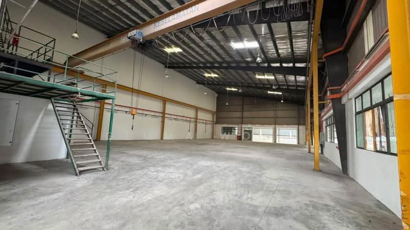Factory for Rent in Taman Desa Cemerlang (Ulu Tiram) - Gemma Wong - Interior - PropertyGuru.com.my