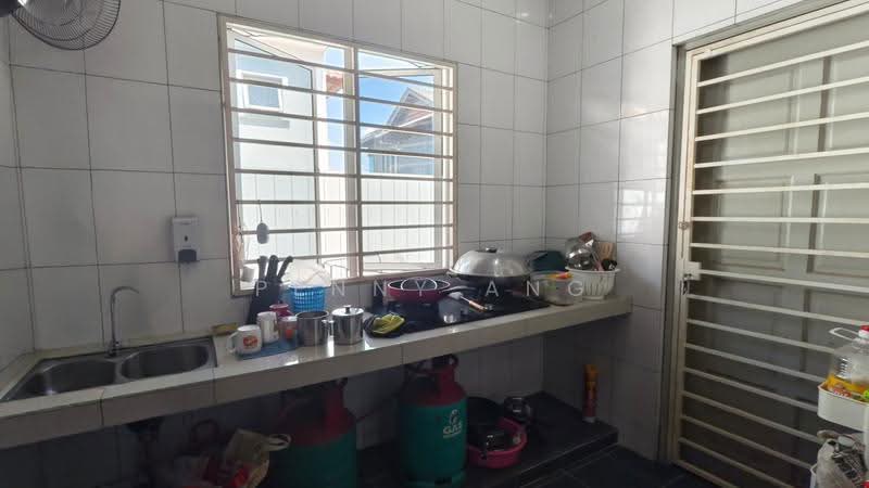 Semi-Detached House for Sale in Ampang (Selangor) - Penny Ang - Kitchen - PropertyGuru.com.my