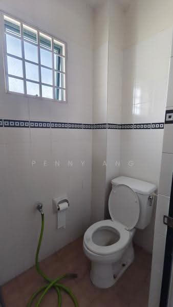 Semi-Detached House for Sale in Ampang (Selangor) - Penny Ang - Bathroom - PropertyGuru.com.my