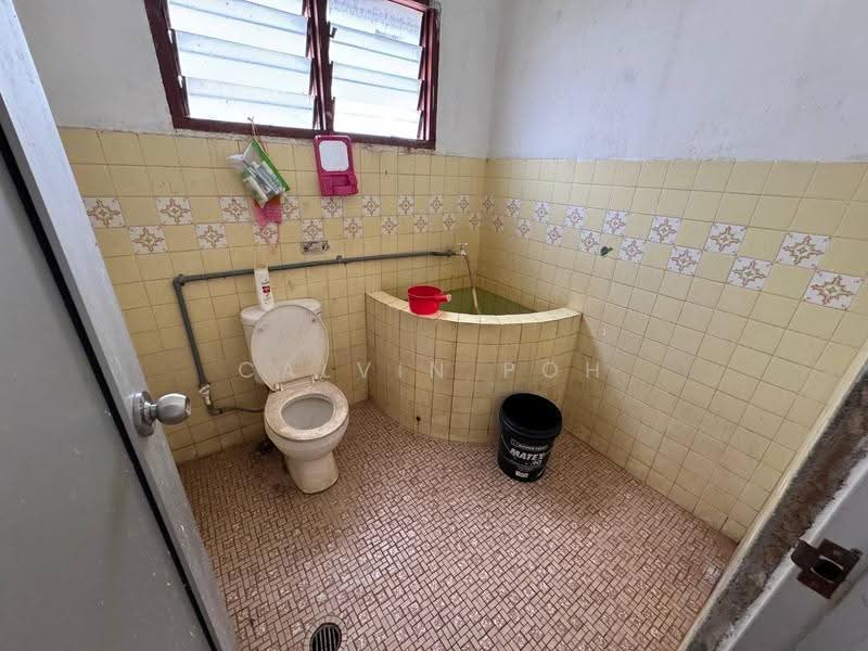 Rumah Banglo untuk Dijual di Seri Kembangan (Selangor) - Calvin Poh - Bathroom - PropertyGuru.com.my