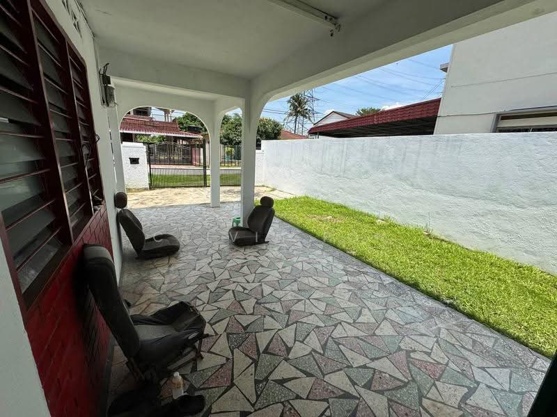 Rumah Banglo untuk Dijual di Seri Kembangan (Selangor) - Calvin Poh - Exterior - PropertyGuru.com.my