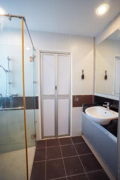 Condominium for Rent at The Peak Vista - Vincent Chong - Bathroom 2 - PropertyGuru.com.my