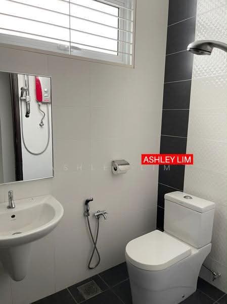 Bungalow House for Rent in Balik Pulau (Penang) - Ashley Lim - Bathroom - PropertyGuru.com.my