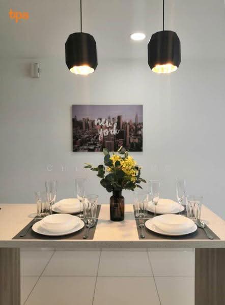 Kediaman Servis untuk Dijual di Southkey Mosaic - Chloe Ying - Dining Room - PropertyGuru.com.my