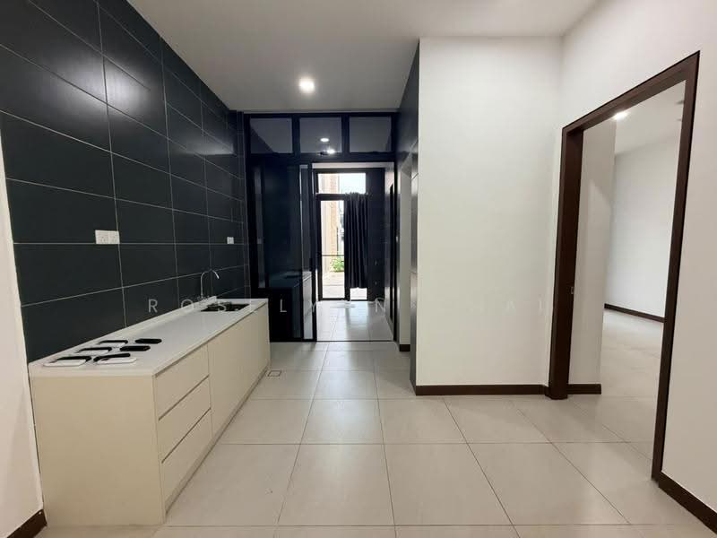 Rumah Teres 2-Tingkat untuk Disewa di Aurora Sentral Resort Villas (Iskandar Puteri (Nusajaya)) - Roselynn Chai - Kitchen - PropertyGuru.com.my
