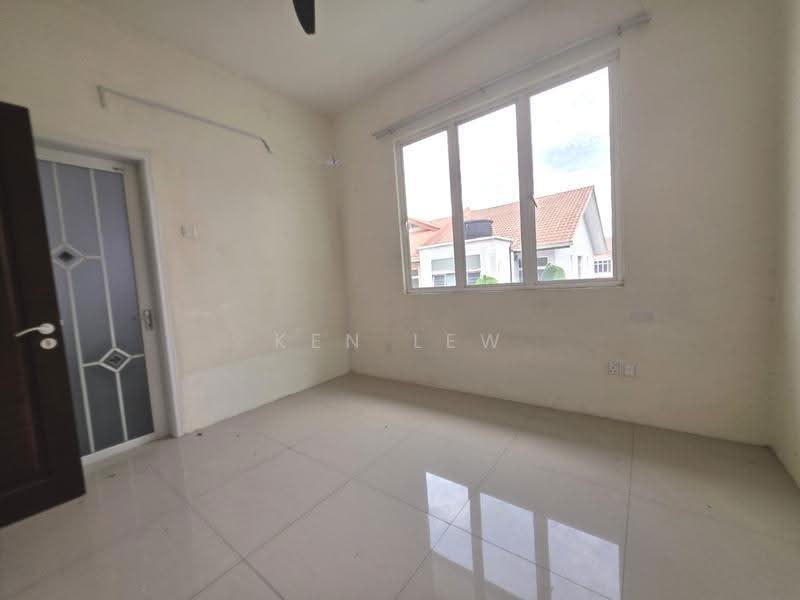 Semi-Detached House for Sale in Taman Vista Hill (Cheras) - Ken Lew - Interior - PropertyGuru.com.my