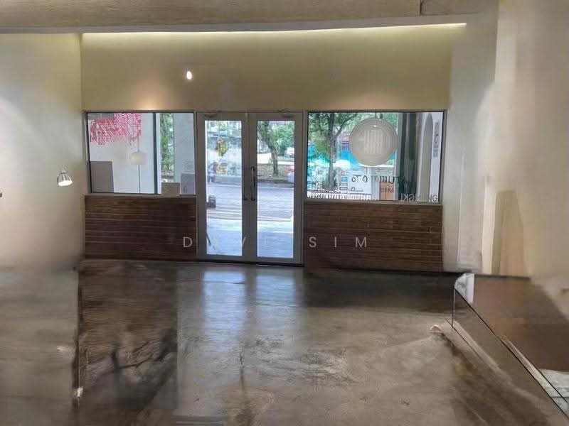 Shop / Office for Rent in Taman Universiti (Skudai) - Dave Sim - Entrance - PropertyGuru.com.my
