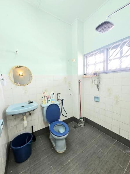 2-storey Terraced House for Sale in BANDAR PUCHONG JAYA (Puchong) - Junbin Low - Bathroom - PropertyGuru.com.my