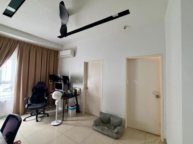 Rumah Berkembar untuk Dijual di Setia Alam (Selangor) - Dennix Chin - Study - PropertyGuru.com.my