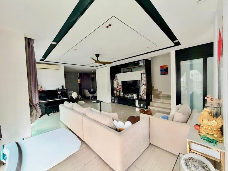 Rumah Berkembar untuk Dijual di Setia Alam (Selangor) - Dennix Chin - Living Room - PropertyGuru.com.my